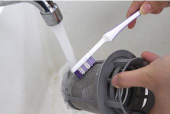 Clean The Fine Filter F